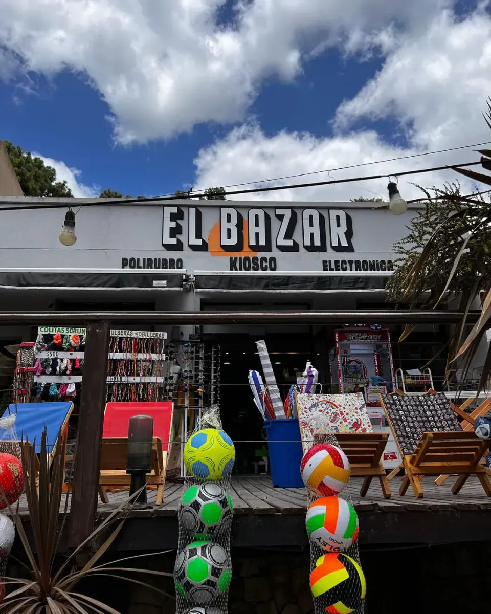El Bazar: corpóreas de polyfan — foto 2