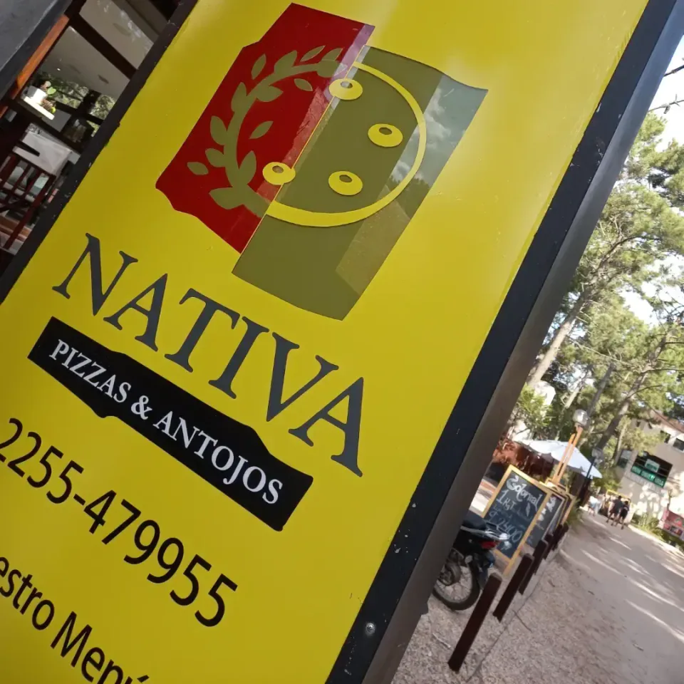 Nativa: cartel luminoso de acrílico — foto 3