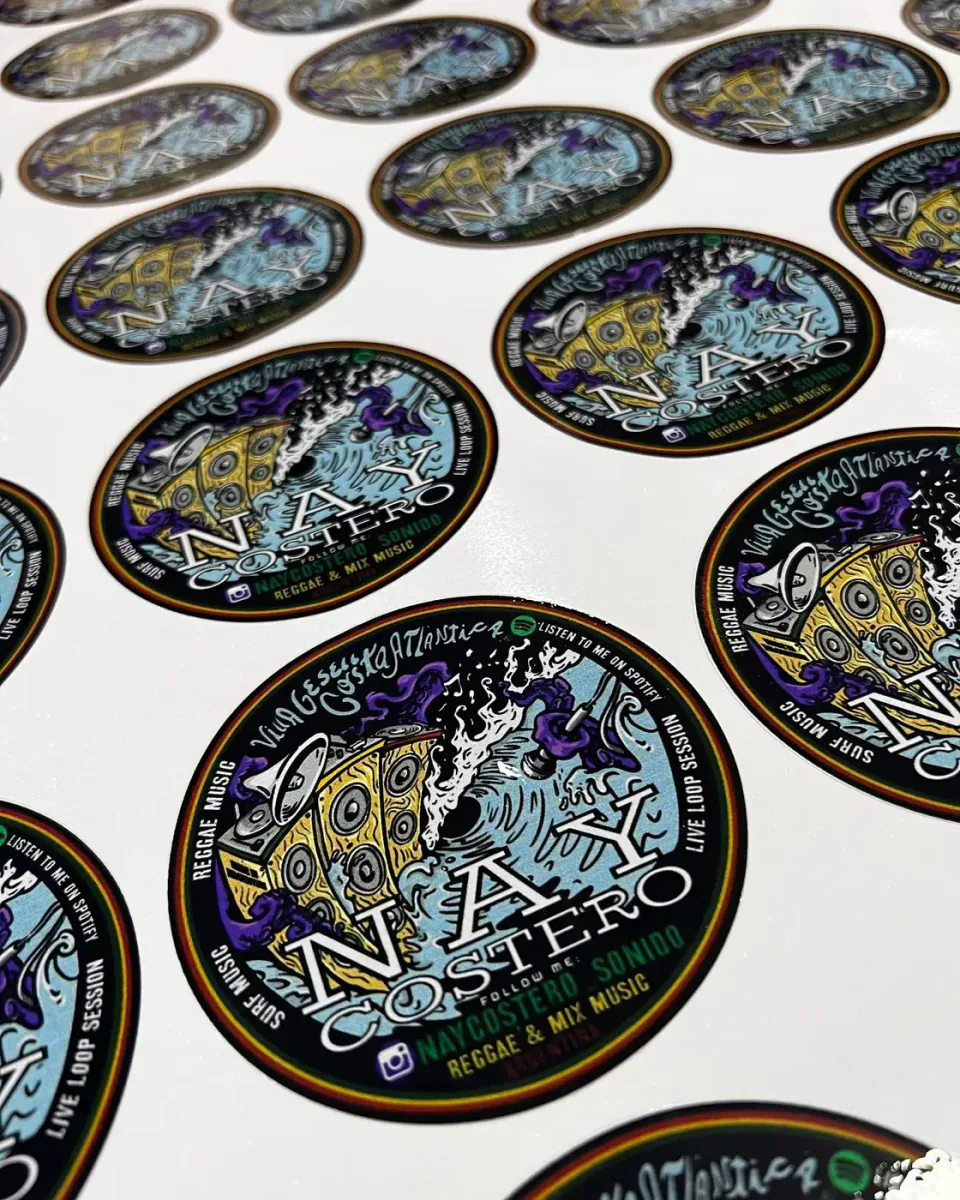 Calcos y stickers con tu logo — foto 3