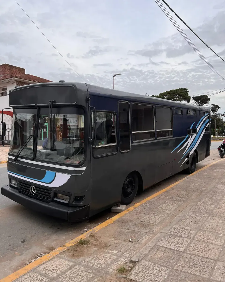 Motorhome ploteado — foto 4