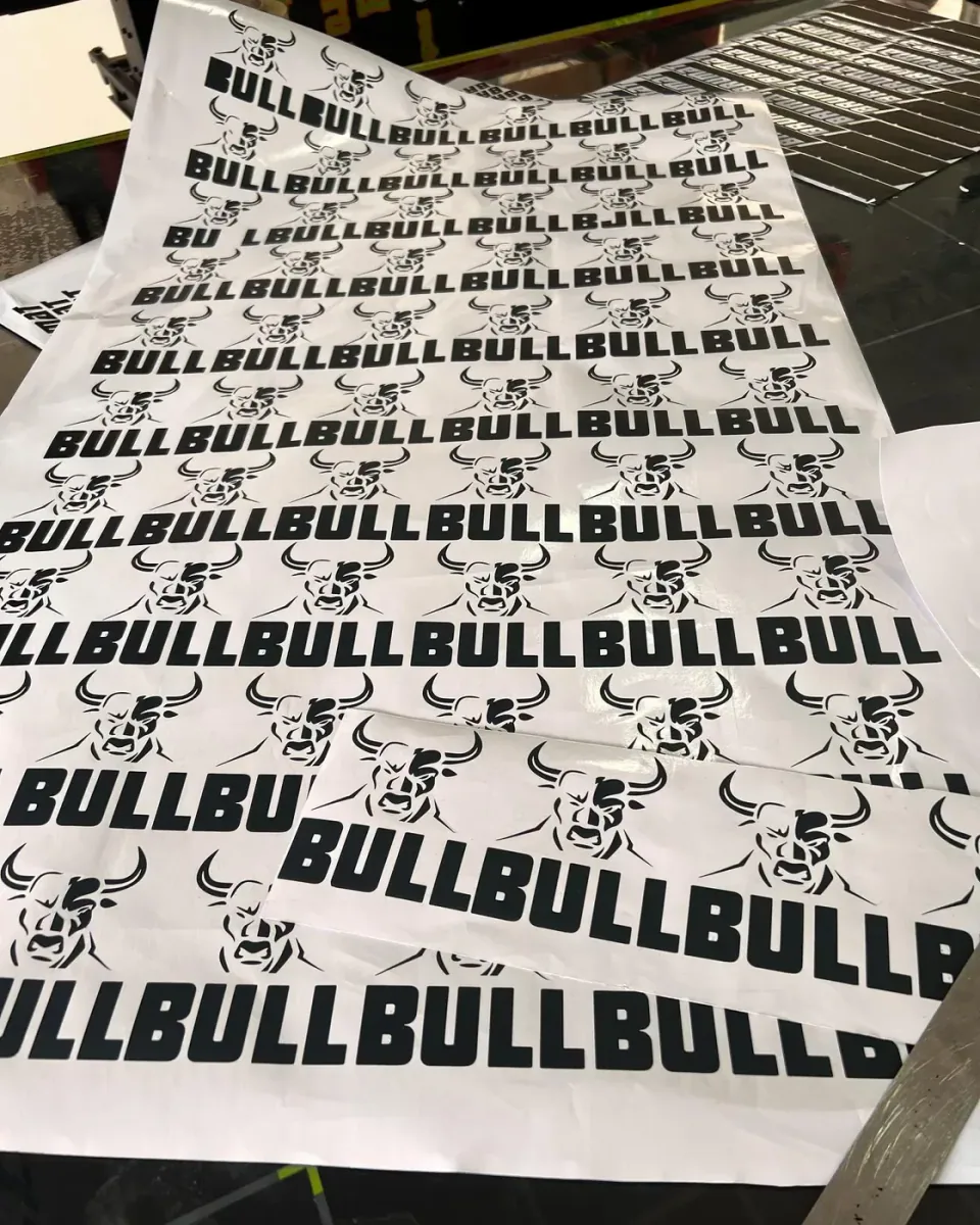 Calcos y stickers con tu logo — foto 7