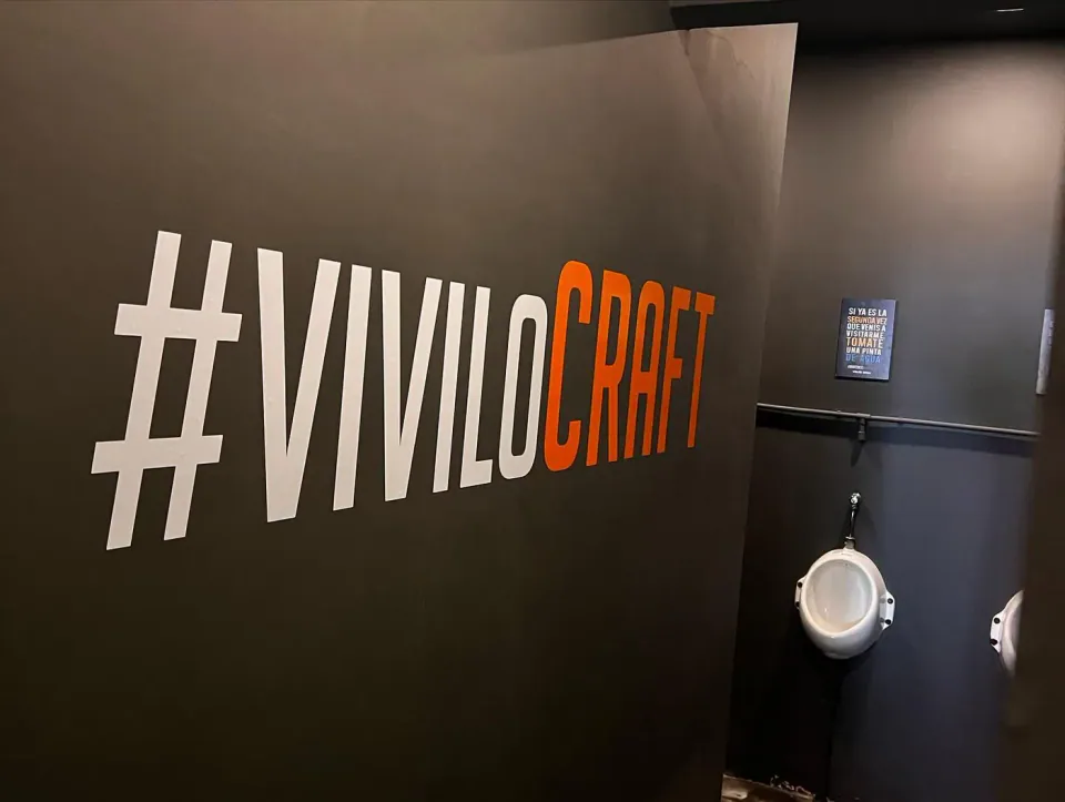Cervecería: esmerilados, corpóreas y vinilo impreso — foto 6