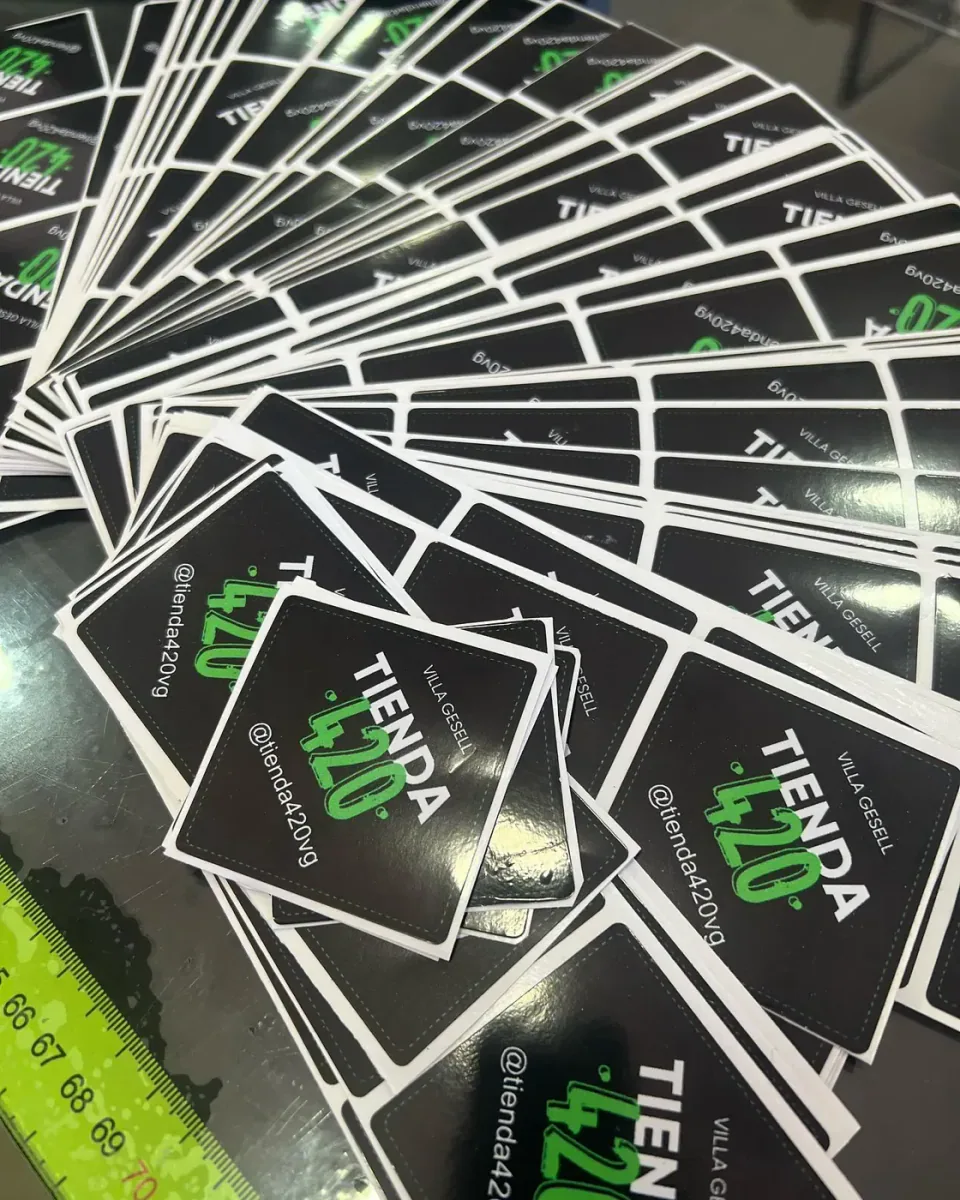 Calcos y stickers con tu logo — foto 8