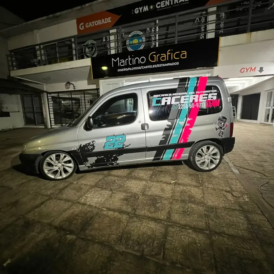 Cáceres Team: ploteo, calcos y estampados