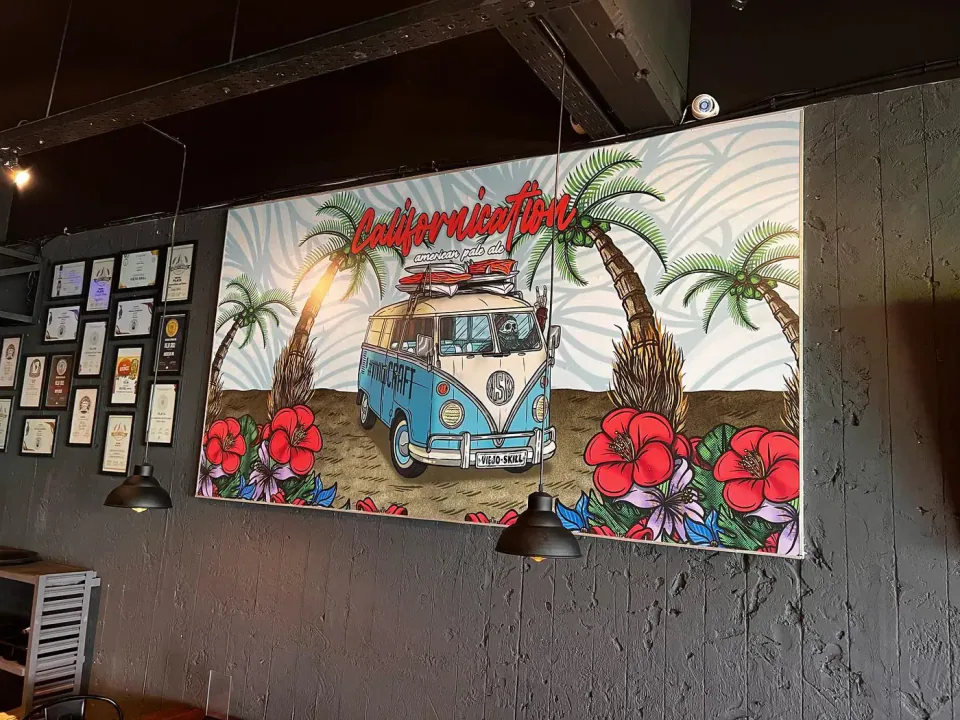 Cervecería: esmerilados, corpóreas y vinilo impreso — foto 3