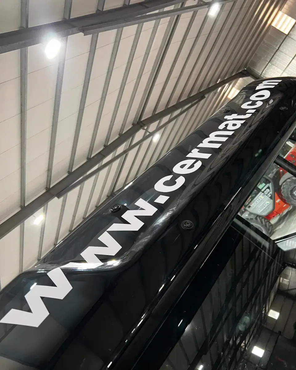 Cermat: vinilo de corte para un IVECO — foto 4
