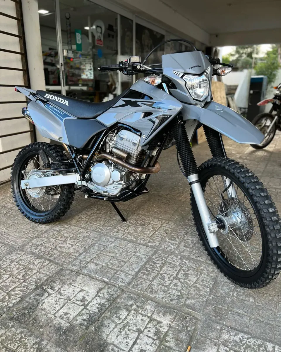 Honda Tornado: full wrap