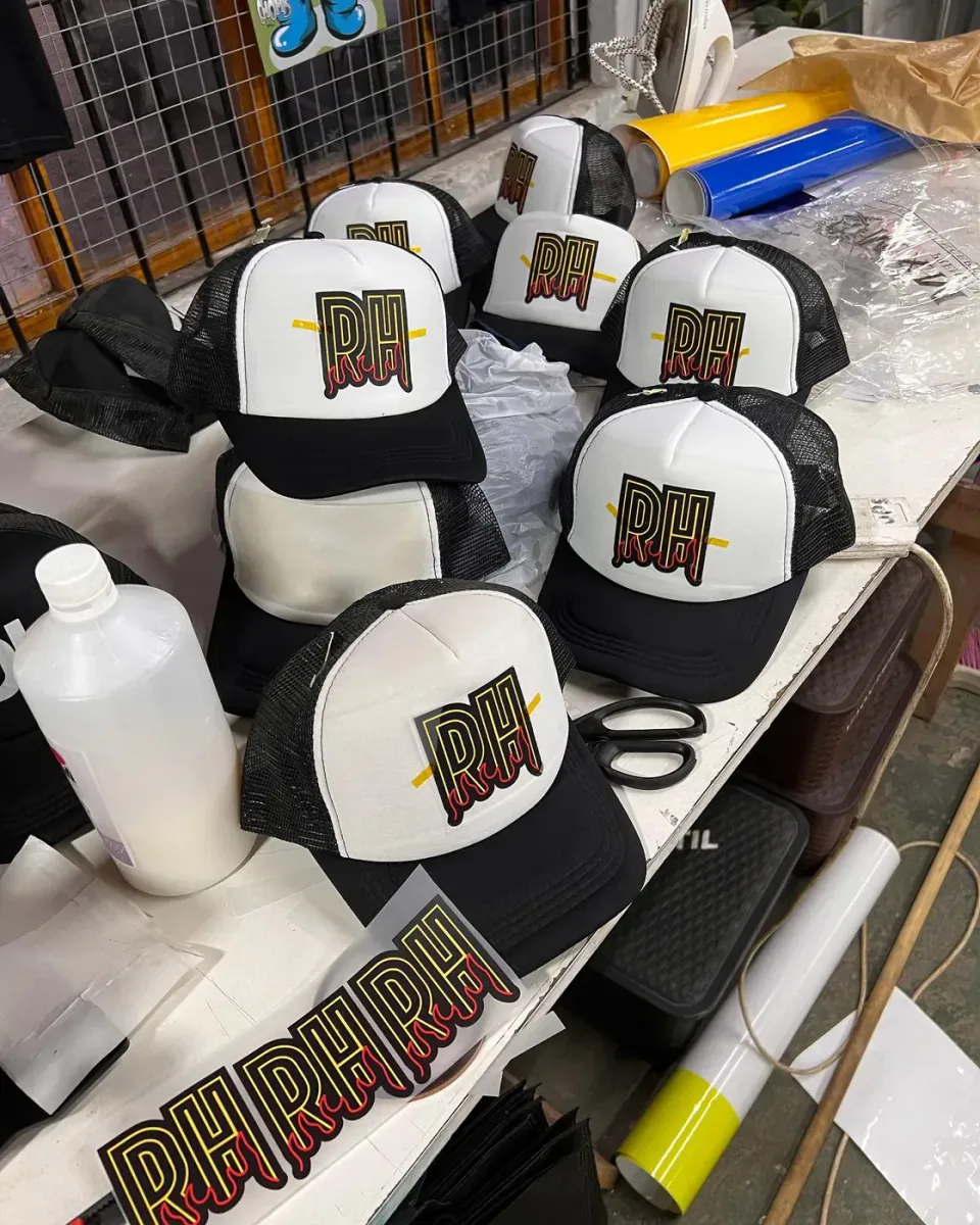 Remeras y gorras para emprendimientos — foto 9
