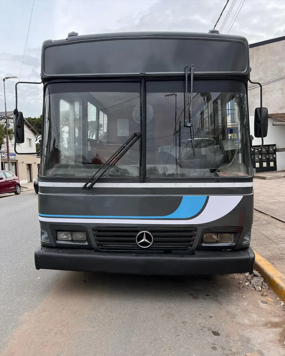 Motorhome ploteado — foto 3
