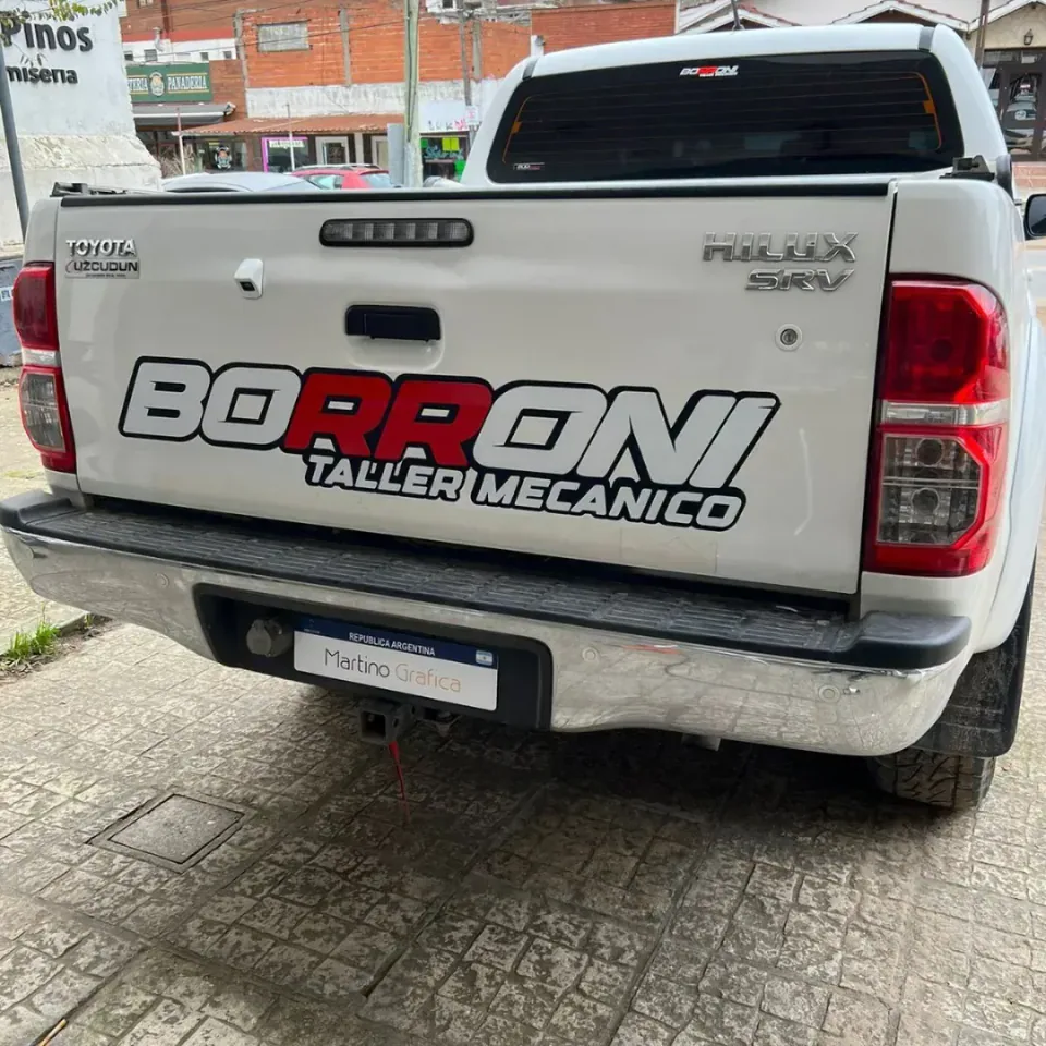 Logos en vinilo de corte para vehículos