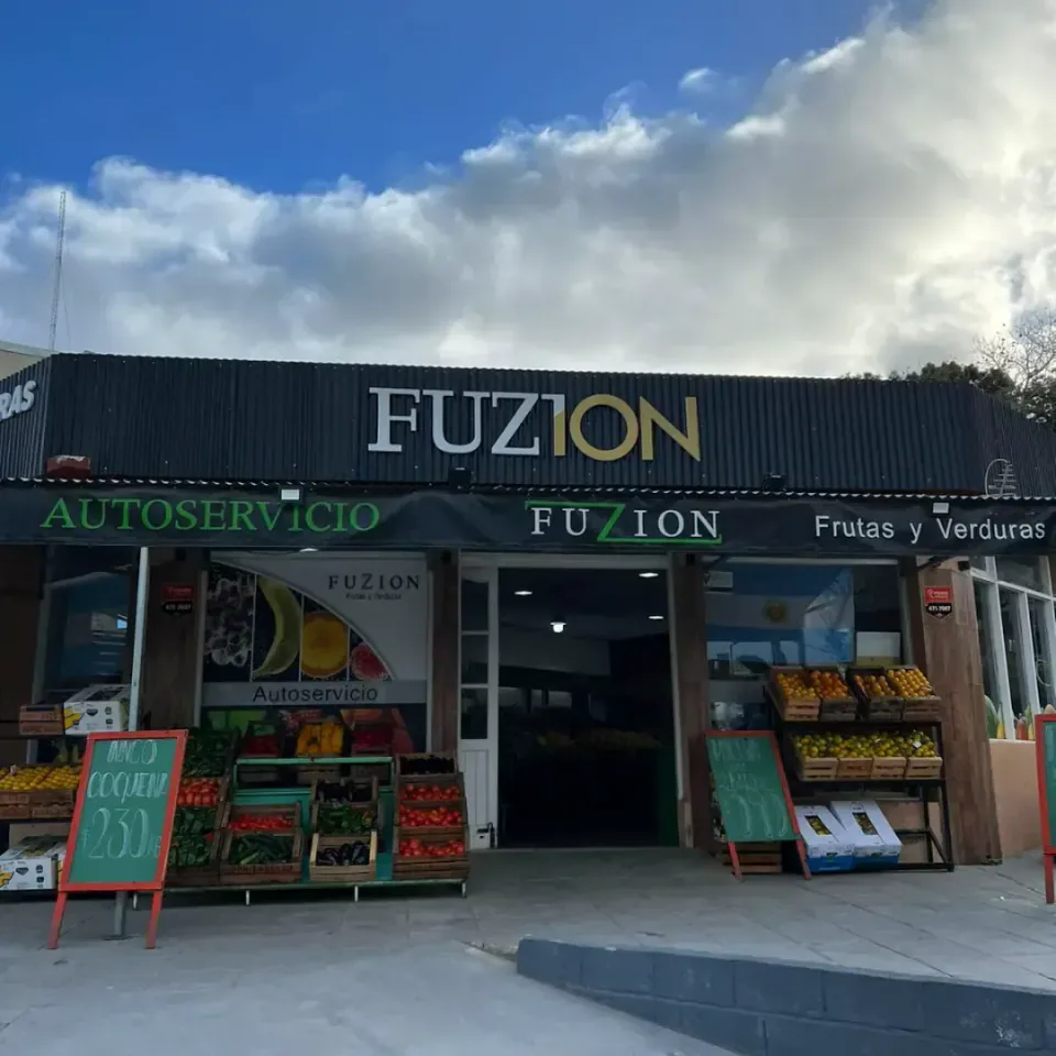 Fuzion: corpóreas de polyfan y PVC — foto 2